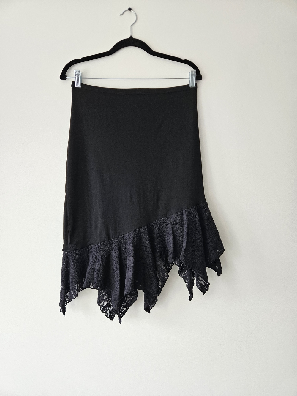 Vintage Black Asymmetrical Lace-Hem Skirt